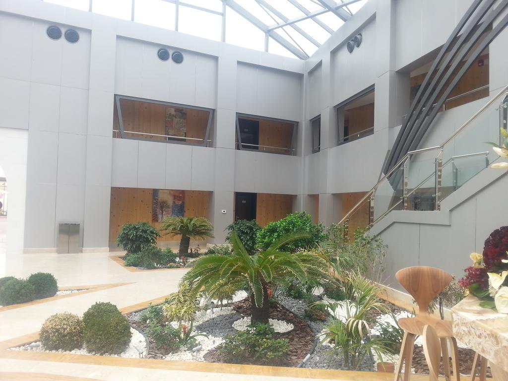Tio Sea Resort Al Khor Kültér fotó Interior of the hospital