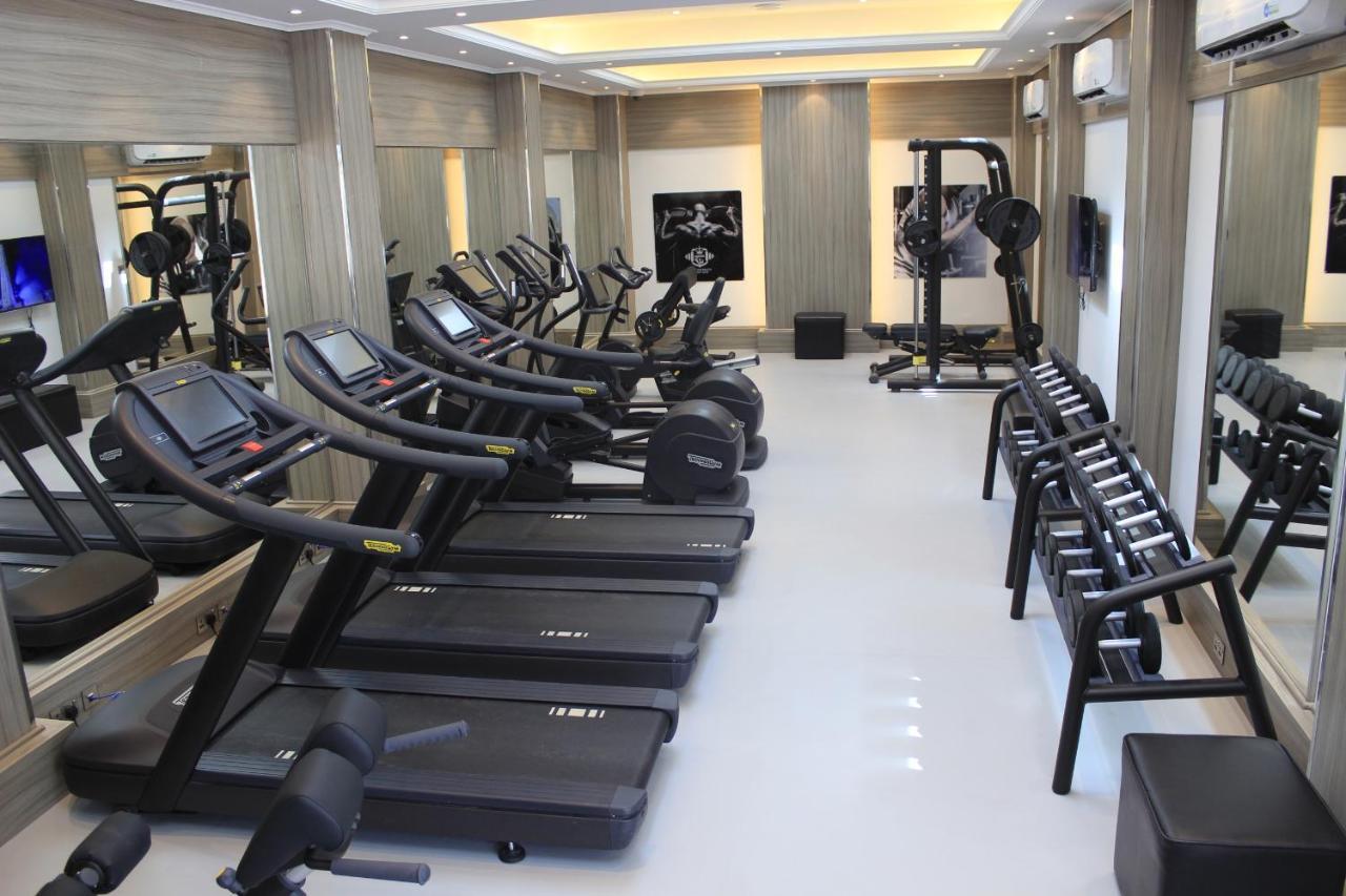 Tio Sea Resort Al Khor Kültér fotó A gym in the UK