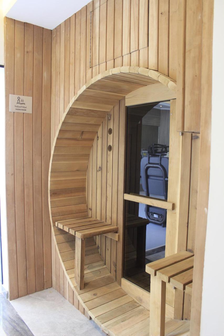 Tio Sea Resort Al Khor Kültér fotó A modern Finnish sauna